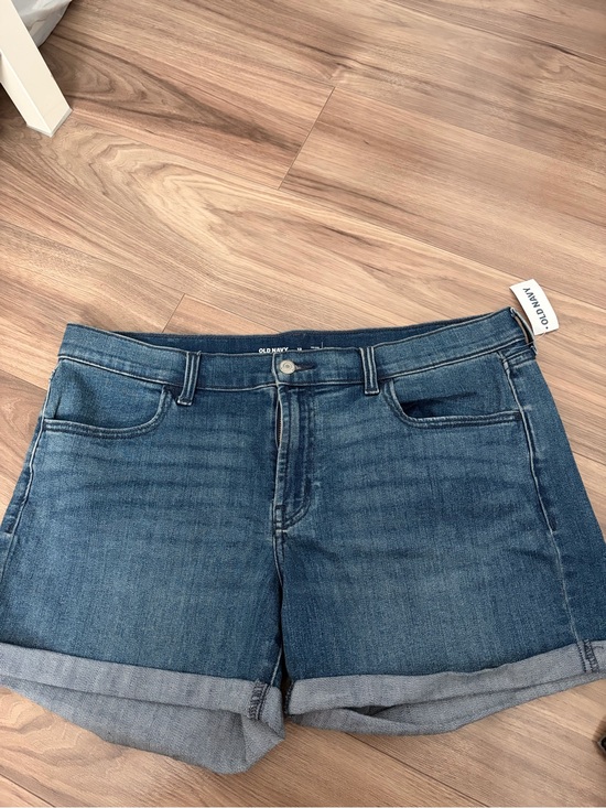 Old Navy Pants - Old Navy Indigo Denim Shorts with Contrast Stitching
